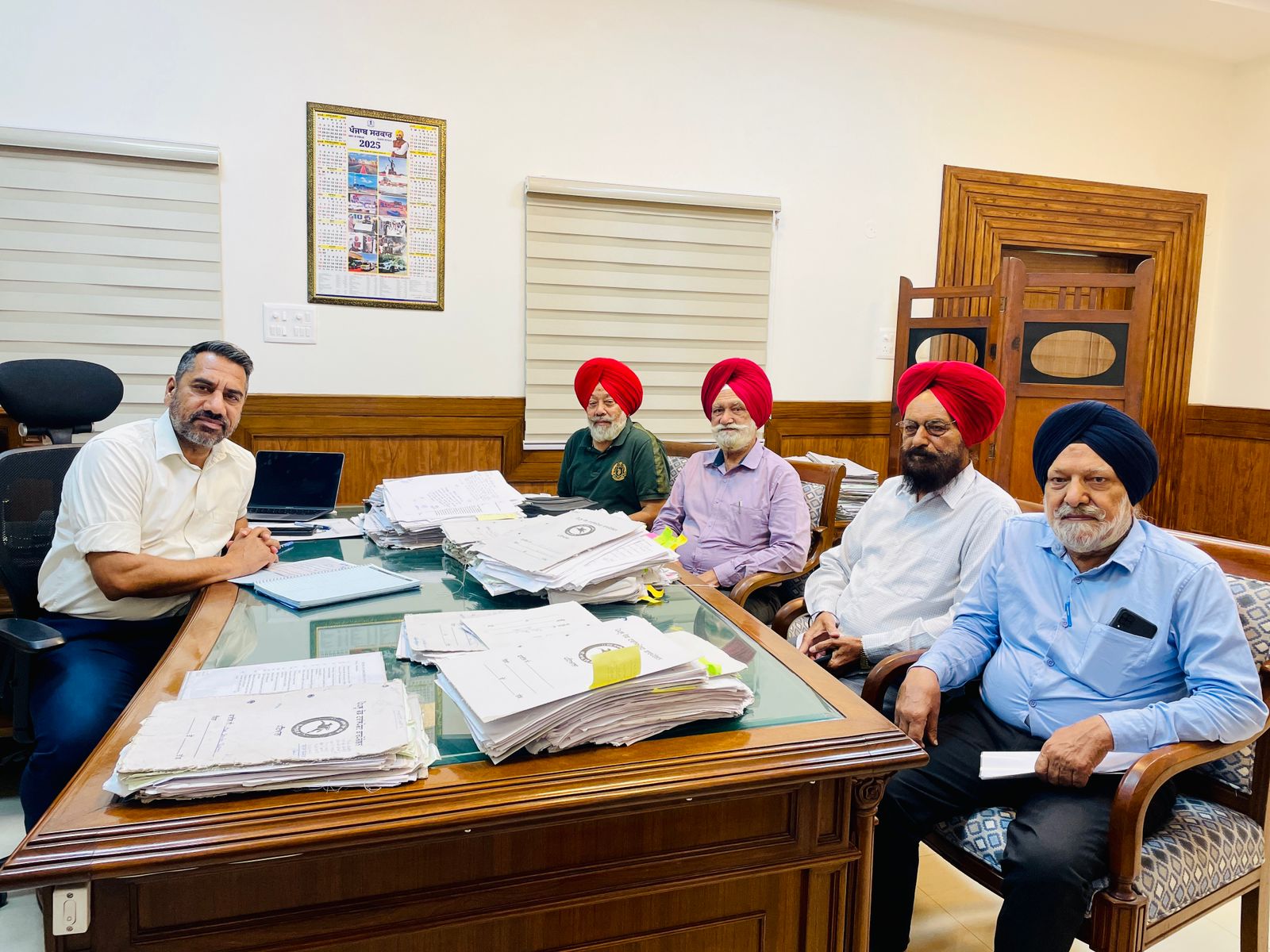 PRTC pensioners met MD PRTC.                